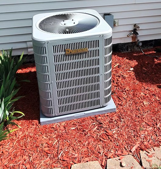 New air conditioning condenser installed by South County Mechanical